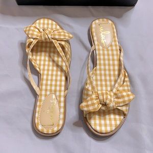 Lulus brand new Gingham sandals, size 7 1/2